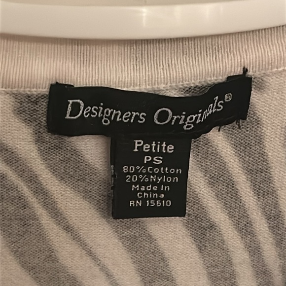 Zebra Print Designers Originals cardigan, size petite small - Picture 3 of 6